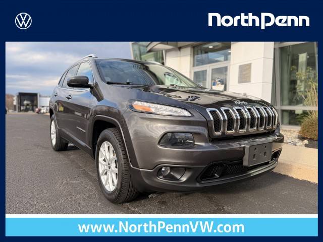2018 Jeep Cherokee Latitude Plus 4WD photo