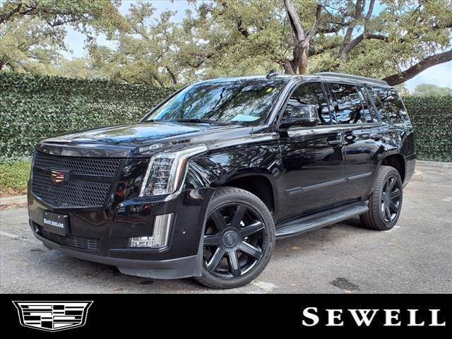 2018 Cadillac Escalade Luxury 4WD photo