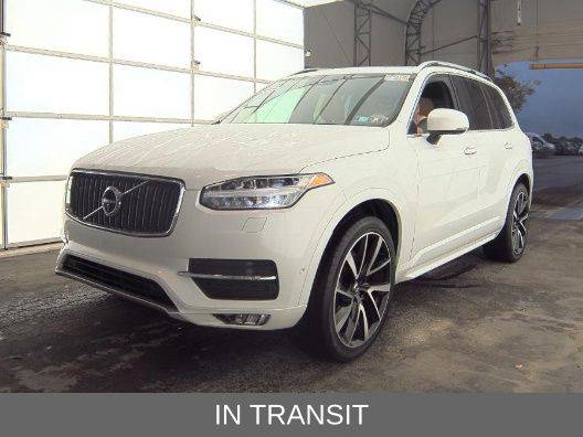 2018 Volvo XC90 Momentum AWD photo