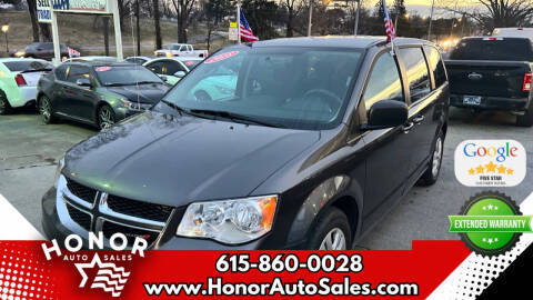 2018 Dodge Grand Caravan SE FWD photo