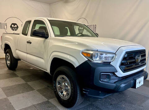 2018 Toyota Tacoma SR RWD photo