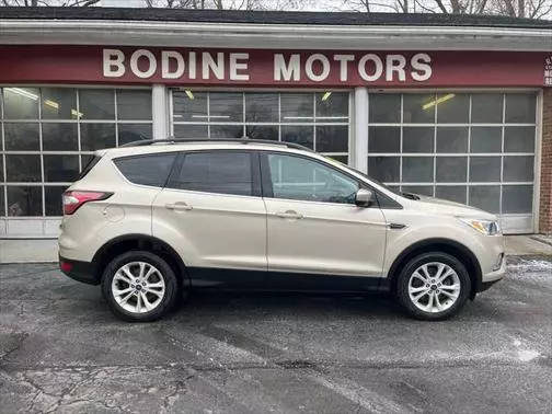 2018 Ford Escape SE 4WD photo