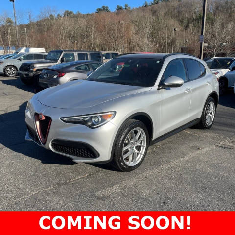 2018 Alfa Romeo Stelvio Ti Sport AWD photo