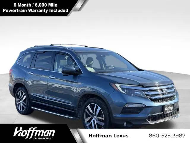2017 Honda Pilot Touring AWD photo