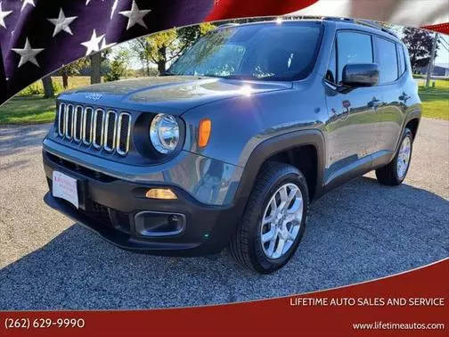 2017 Jeep Renegade Latitude 4WD photo