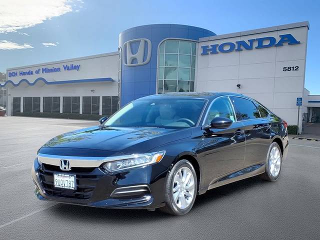 2018 Honda Accord LX 1.5T FWD photo