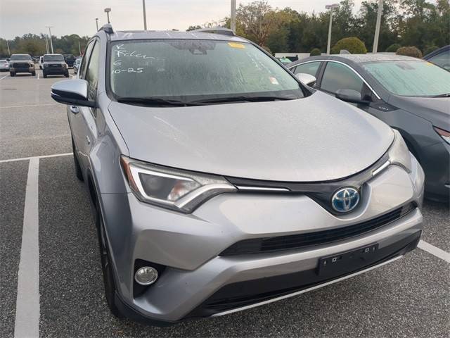 2018 Toyota RAV4 Hybrid XLE AWD photo