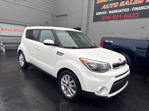 2017 Kia Soul + FWD photo