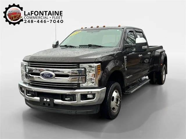 2018 Ford F-350 Super Duty LARIAT 4WD photo