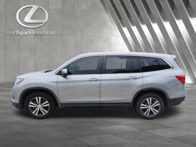 2017 Honda Pilot EX-L FWD photo