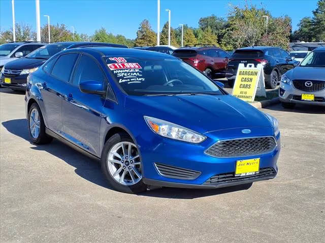 2018 Ford Focus SE FWD photo