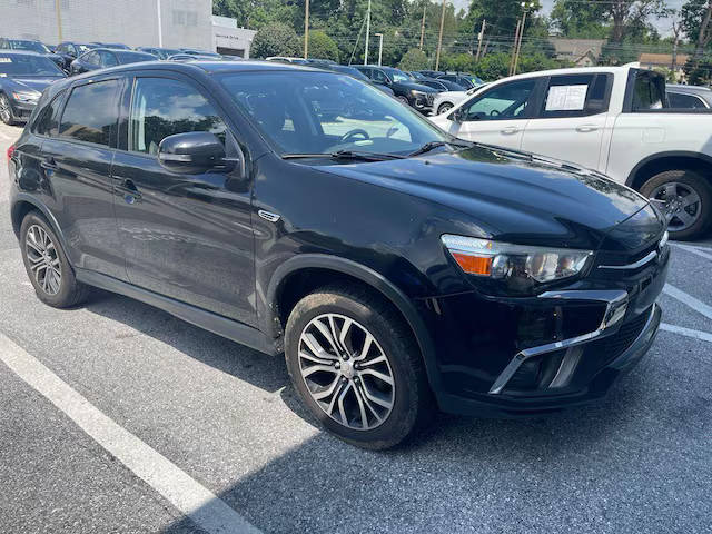 2018 Mitsubishi Outlander Sport SE 2.4 4WD photo