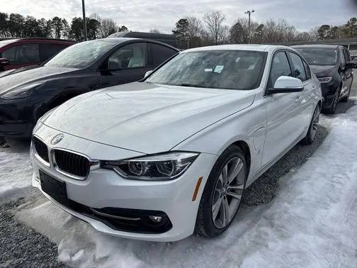 2018 BMW 3 Series 330e iPerformance RWD photo