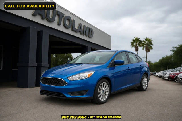 2018 Ford Focus SE FWD photo