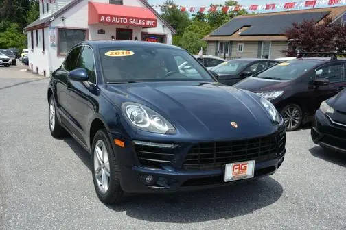 2018 Porsche Macan S AWD photo
