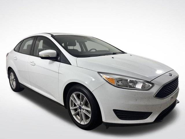 2018 Ford Focus SE FWD photo