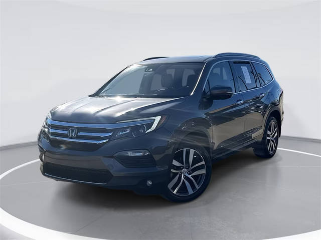 2017 Honda Pilot Elite AWD photo