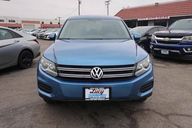 2017 Volkswagen Tiguan  FWD photo