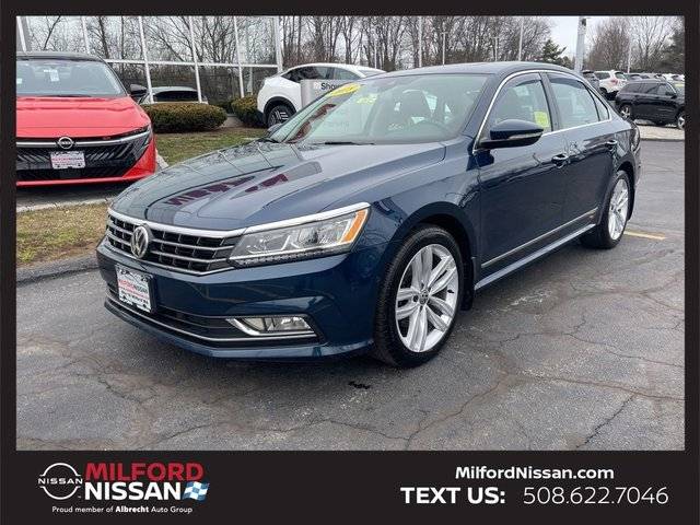 2018 Volkswagen Passat 2.0T SEL Premium FWD photo
