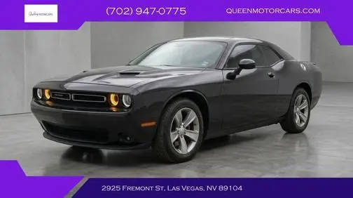 2018 Dodge Challenger SXT Plus RWD photo