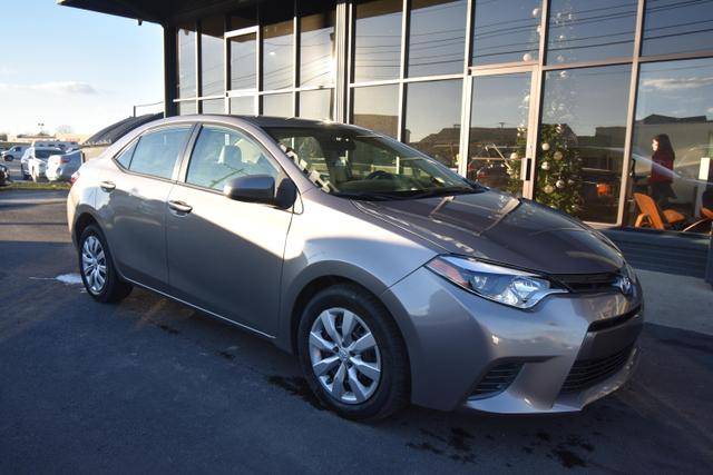 2015 Toyota Corolla LE FWD photo