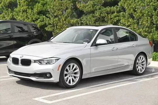 2018 BMW 3 Series 320i RWD photo