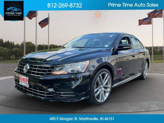 2018 Volkswagen Passat R-Line FWD photo