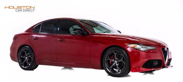 2018 Alfa Romeo Giulia Ti Sport RWD photo