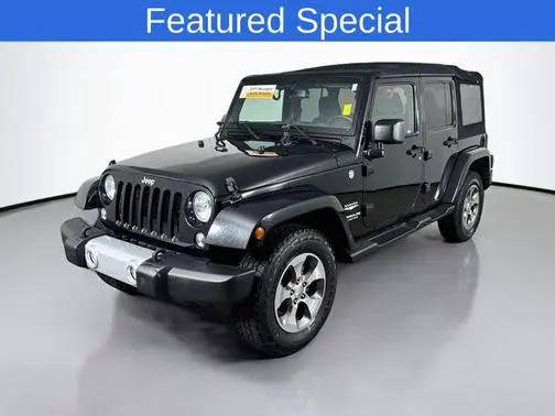 2015 Jeep Wrangler Unlimited Sahara 4WD photo