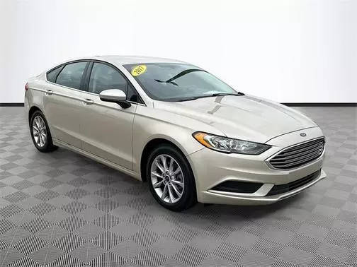 2017 Ford Fusion SE FWD photo