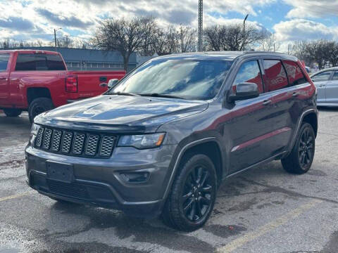 2018 Jeep Grand Cherokee Altitude 4WD photo