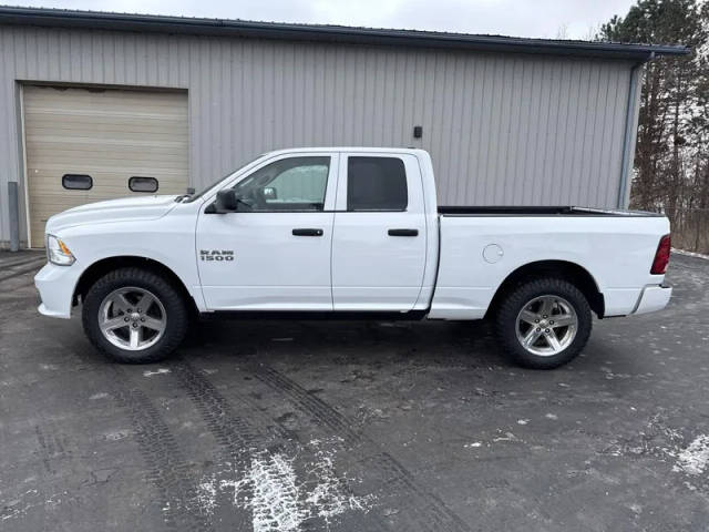 2018 Ram 1500 Express 4WD photo