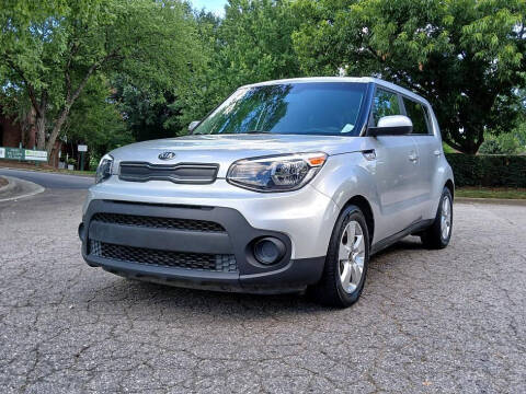 2018 Kia Soul Base FWD photo