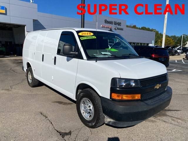 2018 Chevrolet Express Cargo  RWD photo