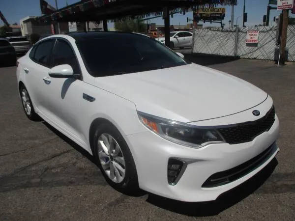 2018 Kia Optima S FWD photo