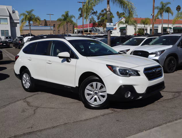 2018 Subaru Outback Premium AWD photo