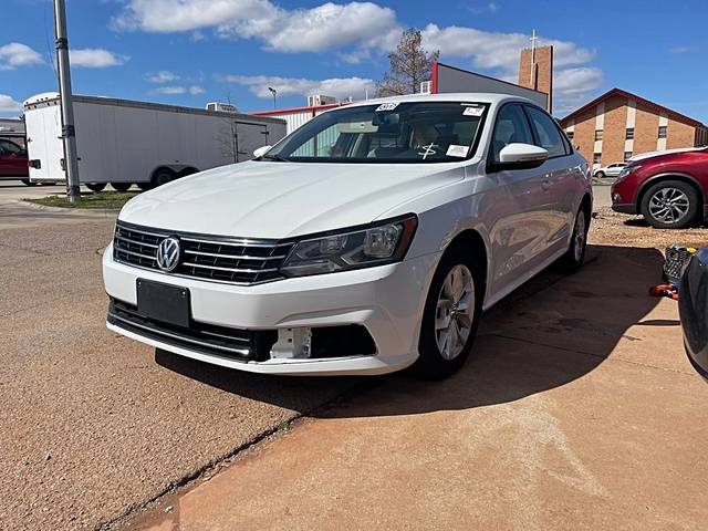2018 Volkswagen Passat 2.0T S FWD photo