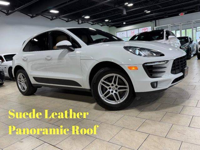 2018 Porsche Macan AWD photo