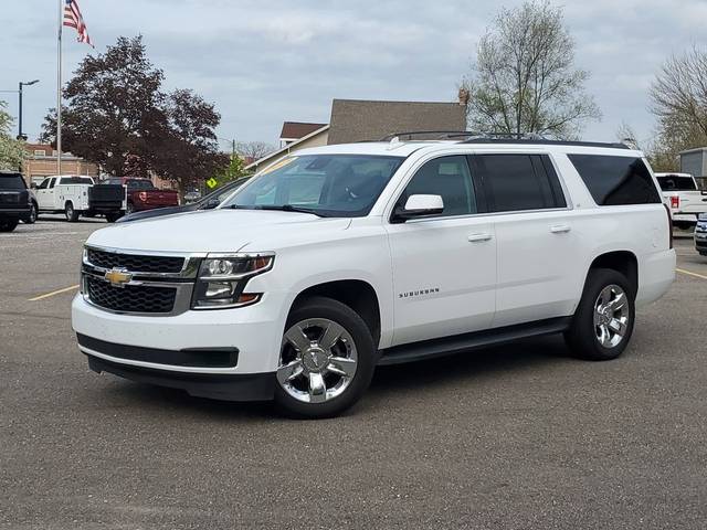 2018 Chevrolet Suburban LT 4WD photo