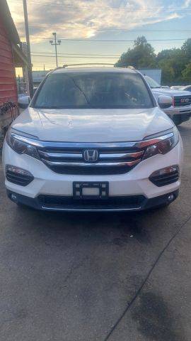 2017 Honda Pilot Elite AWD photo