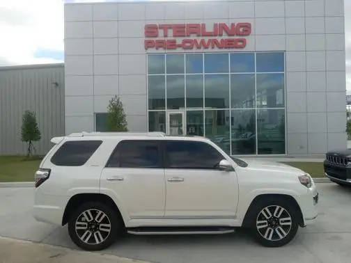 2018 Toyota 4Runner Limited RWD photo