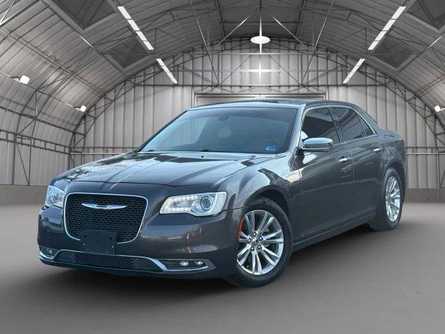 2016 Chrysler 300 300C RWD photo