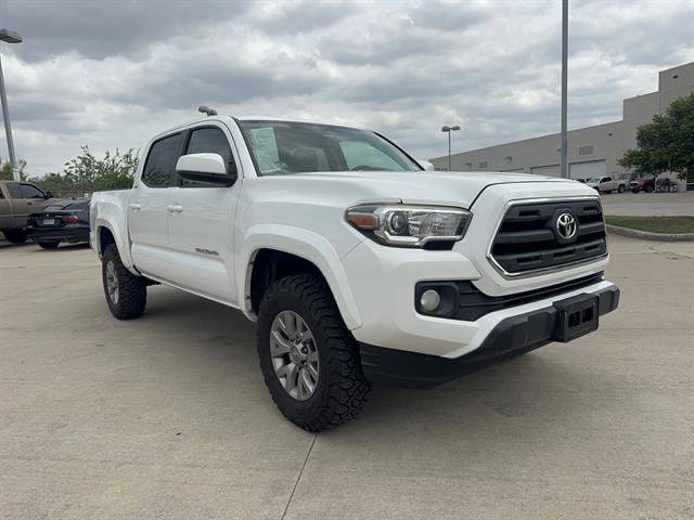 2017 Toyota Tacoma SR5 RWD photo