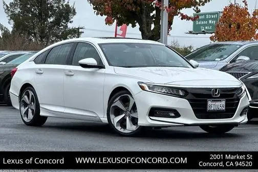 2018 Honda Accord Touring 1.5T FWD photo