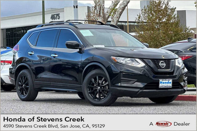 2018 Nissan Rogue SV FWD photo