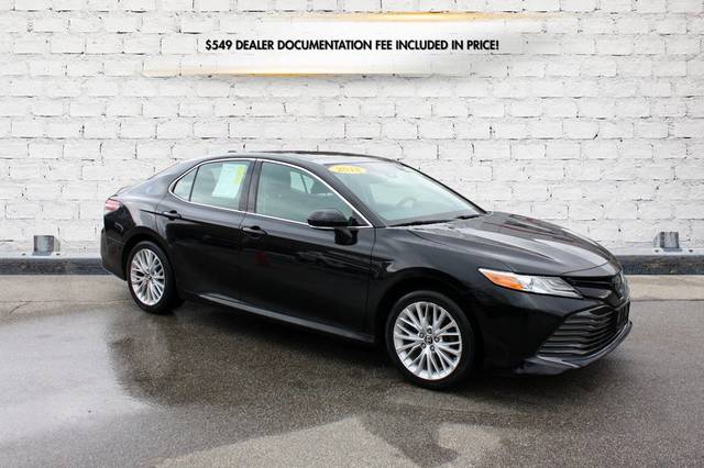 2018 Toyota Camry XLE FWD photo