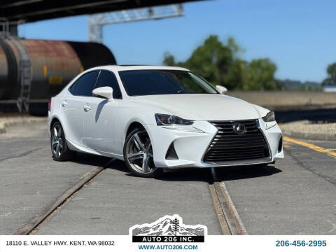 2018 Lexus IS IS 300 RWD photo