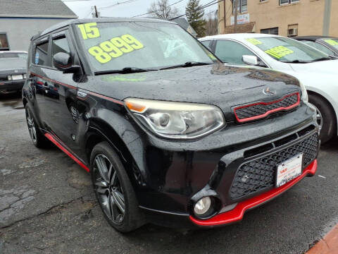 2015 Kia Soul + FWD photo
