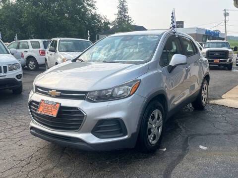 2018 Chevrolet Trax LS FWD photo