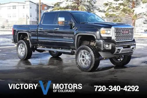 2018 GMC Sierra 3500HD Denali 4WD photo